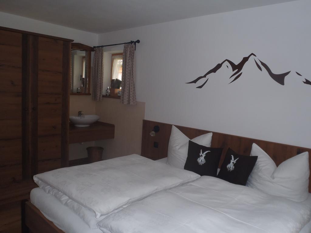 Ferienhaus Bergfreund Mittenwald Δωμάτιο φωτογραφία